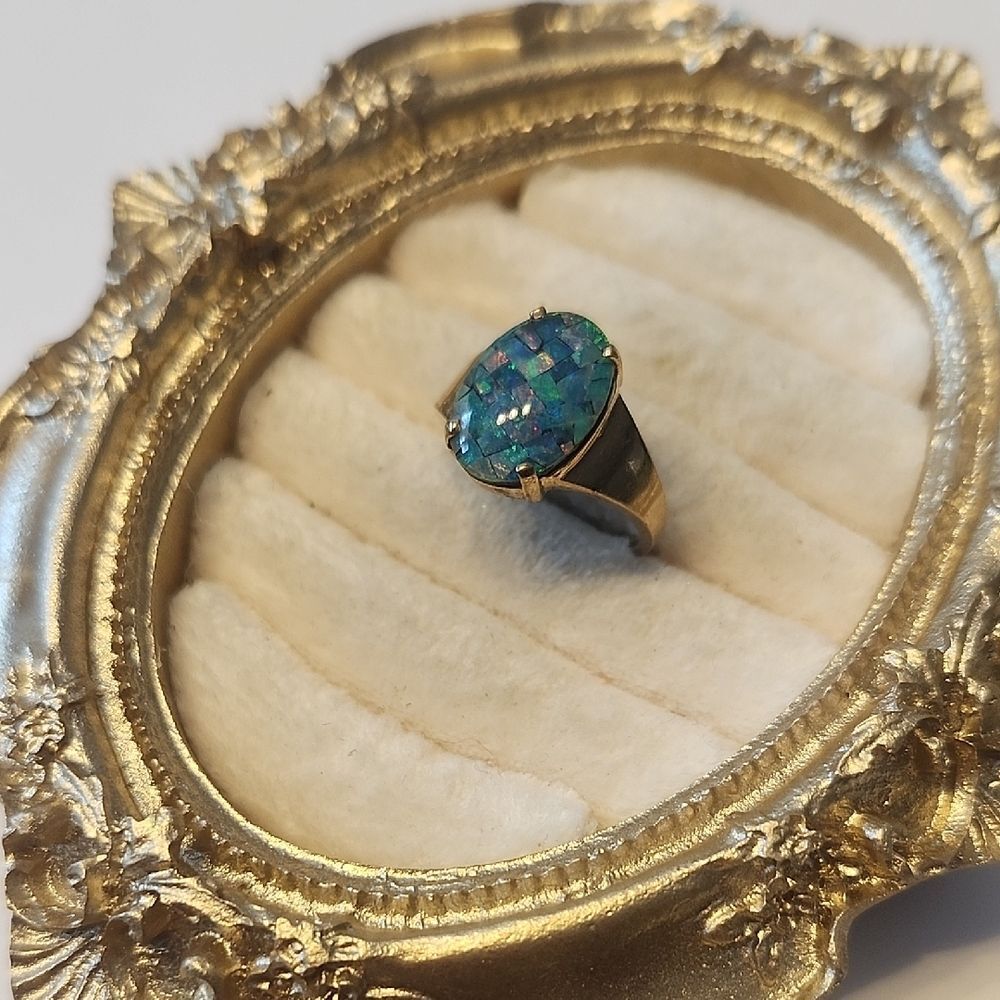 10K Yellow Gold Opal Mosaic And Glass Triplet Cocktail Ring Size 6.75 Signed KF